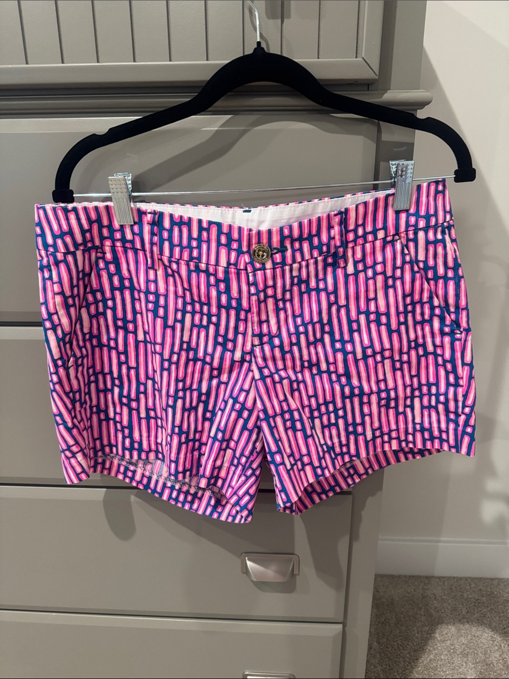 Lilly Pulitzer Pink & Navy Geometric Print Shorts